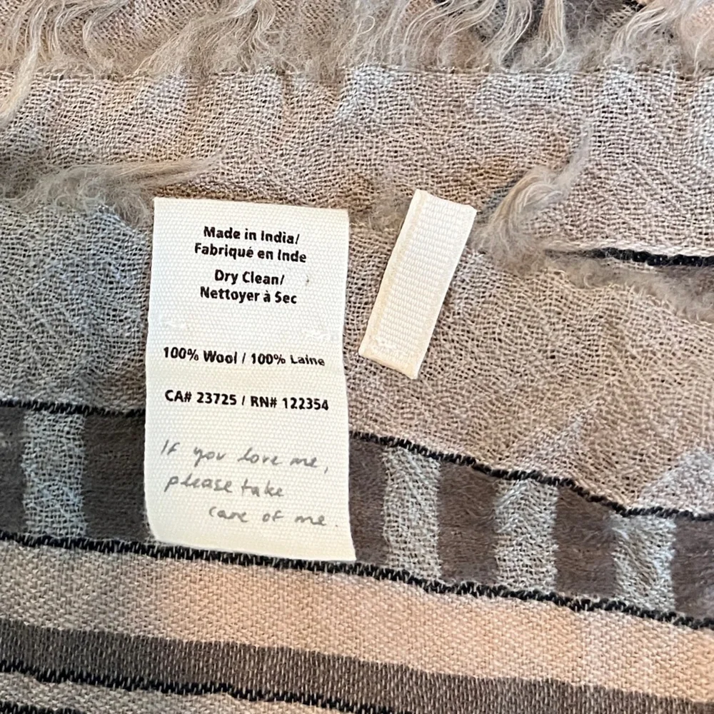 Aritzia Wilfred 100% Wool Taupe Tan Beige Blanket Scarf